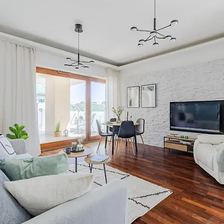 Superapart Powstancow Slaskich 89b * Warsaw