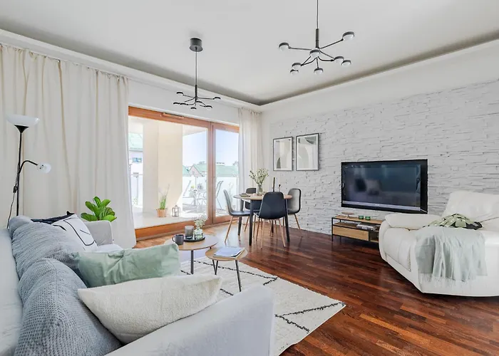 Superapart Powstancow Slaskich 89b * Βαρσοβία